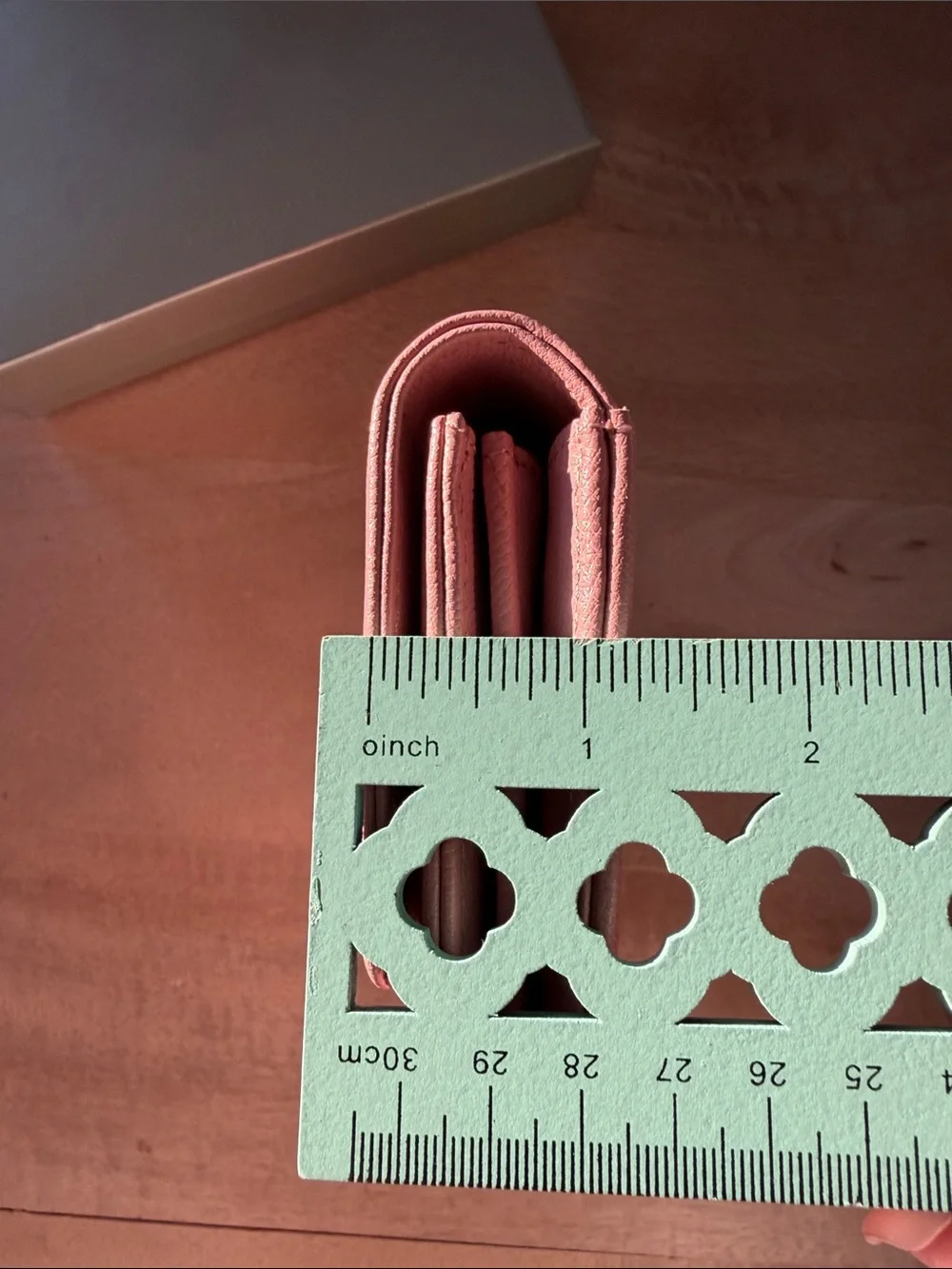 Levenger elegant pink